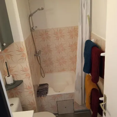 Saint Clair - Elena * אגדה