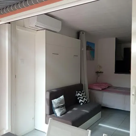 Saint Clair - Elena * אגדה