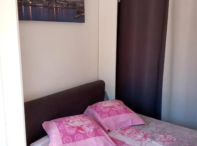 Saint Clair - Elena Apartamento *